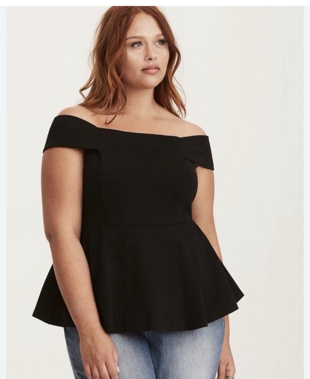 Torrid Off Shoulder Peplum Top dark gray, Torrid Size 2 / 2X (18/20) NEW NWT